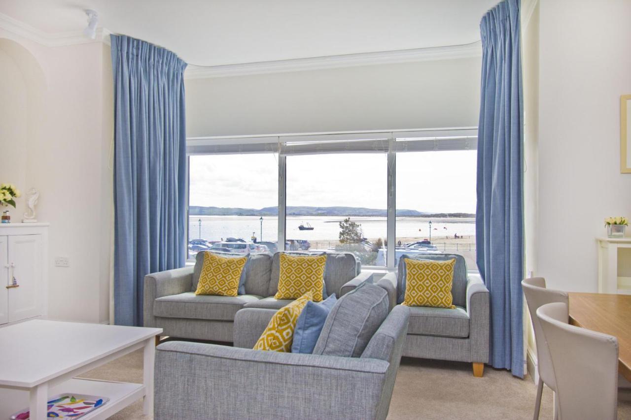 Beautiful Aberdovey Seafront Apartment 2 阿伯蒂费 外观 照片